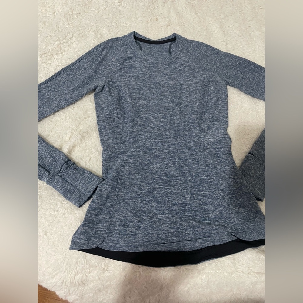 Lululemon Women's Heathered Blue Long Sleeve Top